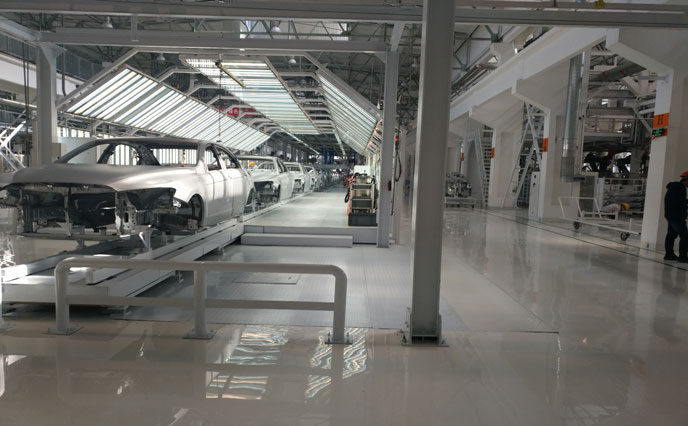 汽車製造廠選擇環氧地坪漆第一要素是價格嗎?-新利平台官网 汽車製造廠選擇環氧地坪漆第一要素是價格嗎?-新利平台官网