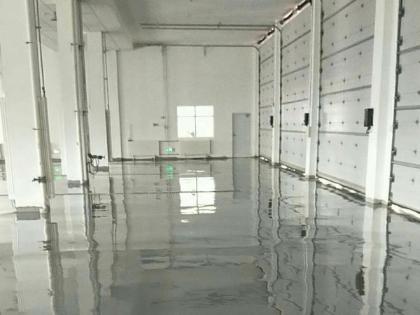 長白山機場消防車庫環氧地坪 長白山機場消防車庫環氧地坪