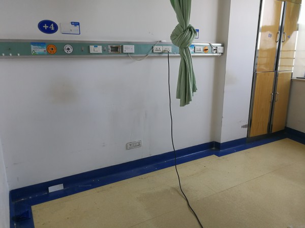 醫院牆麵翻新前 醫院牆麵翻新前