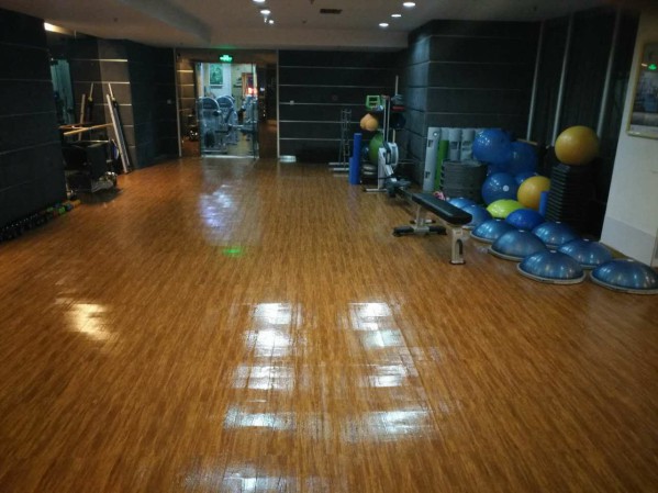 實木複合地板翻新後 實木複合地板翻新後