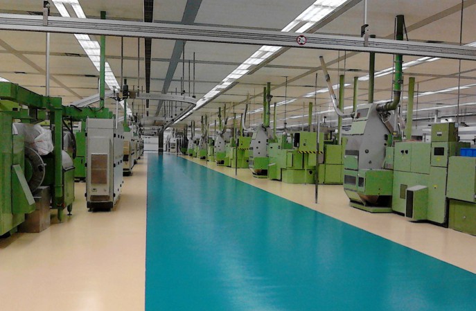 鋼鐵廠聚氨酯超耐磨地坪，哪家質量比較好，更耐用？