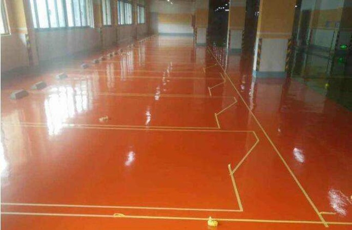 車庫超耐磨地坪漆，為什麽都說新利平台官网品質可靠？