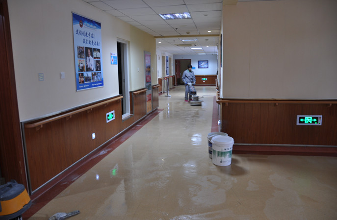 塑立得--為塑膠地板翻新保養提供持久的保護