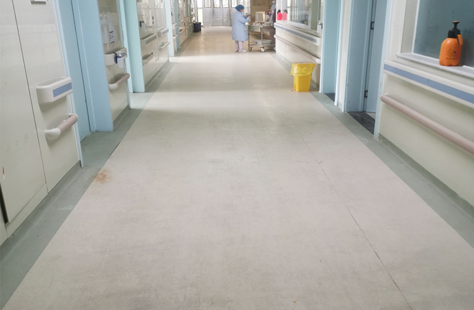 塑膠地板失光別慌張,塑立得讓你重拾光彩! 塑膠地板失光別慌張,塑立得讓你重拾光彩!