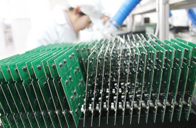 環氧防靜電地坪--現代工業的“安全屏障”，新利平台官网以科技賦能產業安全