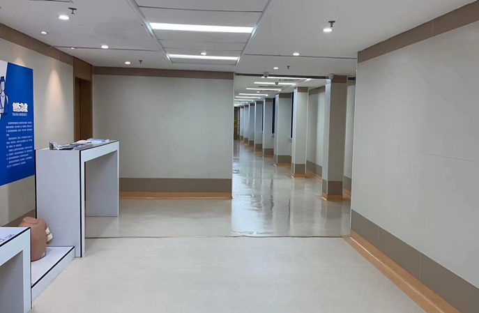 塑立得對學校PVC地板保養(yang) 後