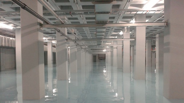 環氧防靜電地坪應用在電子廠房的優越性-新利平台官网地坪廠家