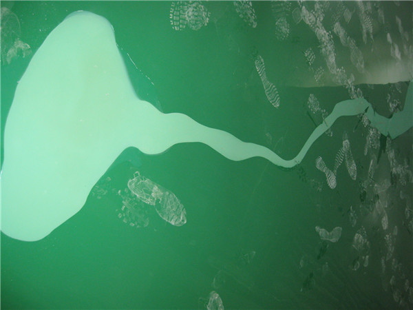 PVC地麵保養與翻新-PVC地麵油汙怎麽處理?