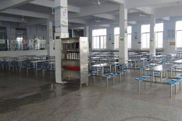 大學校園水磨石麵如何做翻新養護?塑立得塗料