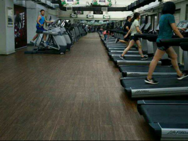 健身房地麵怎麽(me) 保養(yang) 健身房地麵怎麽(me) 保養(yang)