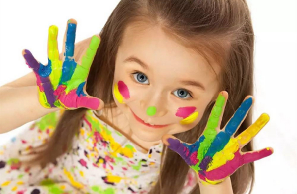 健康環境衛士塑立得塗料，塗繪環保未來