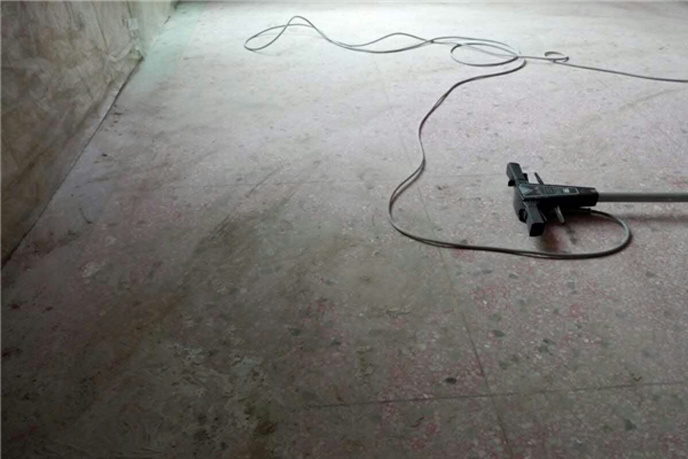 舊水磨石地麵翻新施工